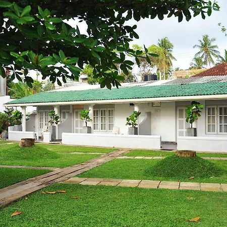 Mirissa Bay Resort Экстерьер фото